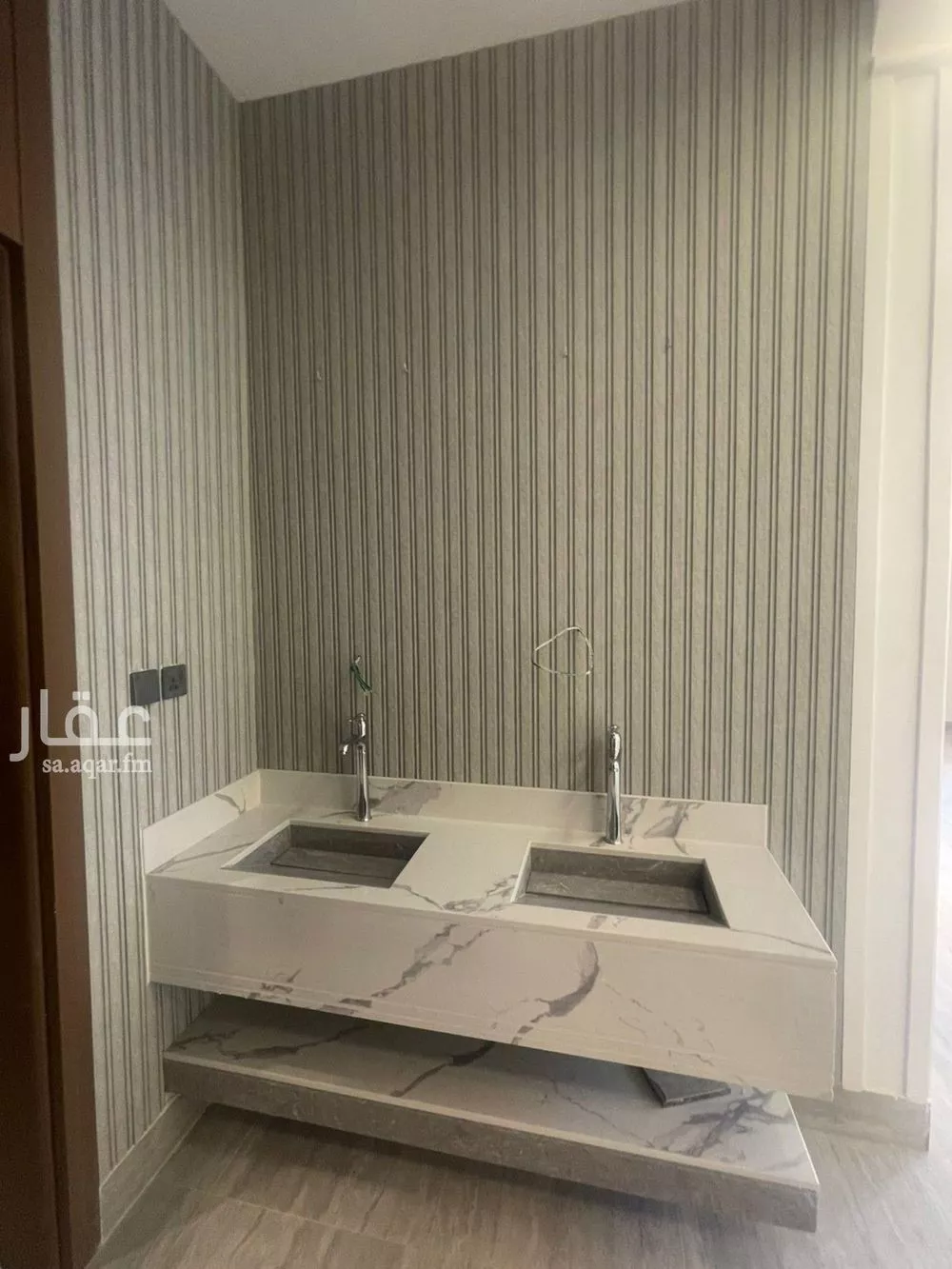 5 bedroom villa in Al Rimal 23