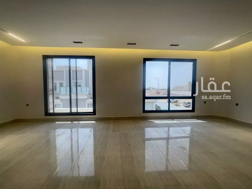 5 bedroom villa in Al Rimal 24