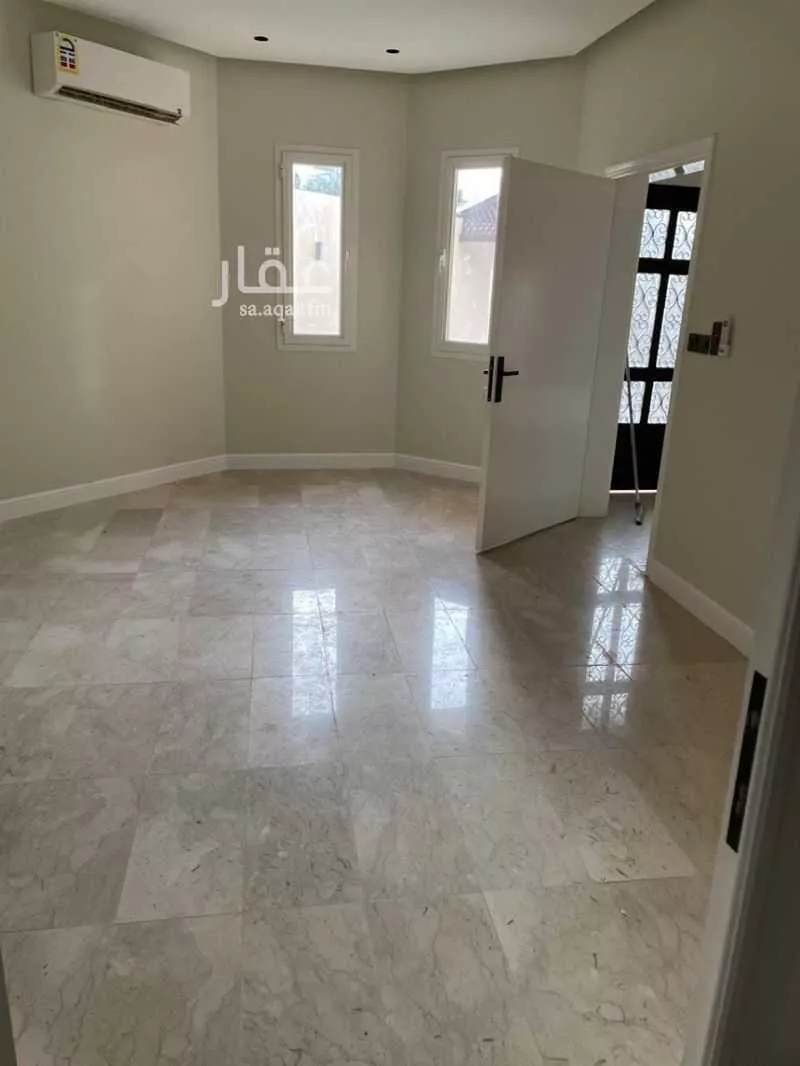 4 bedroom villa in Al Murooj, Riyadh 13