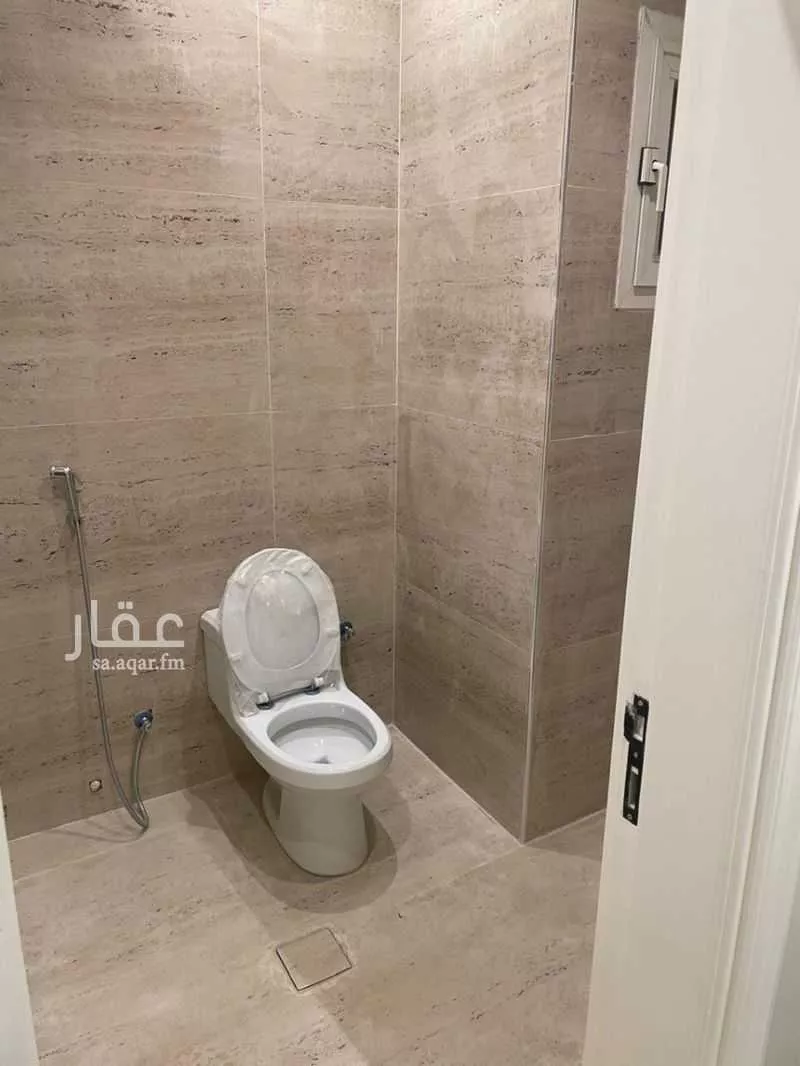 4 bedroom villa in Al Murooj, Riyadh 8