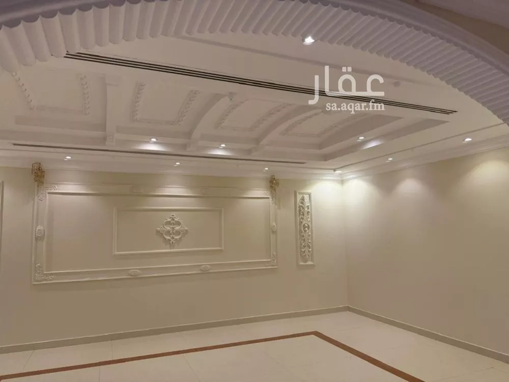 4 bedroom villa in Al Yarmouk, Riyadh 19