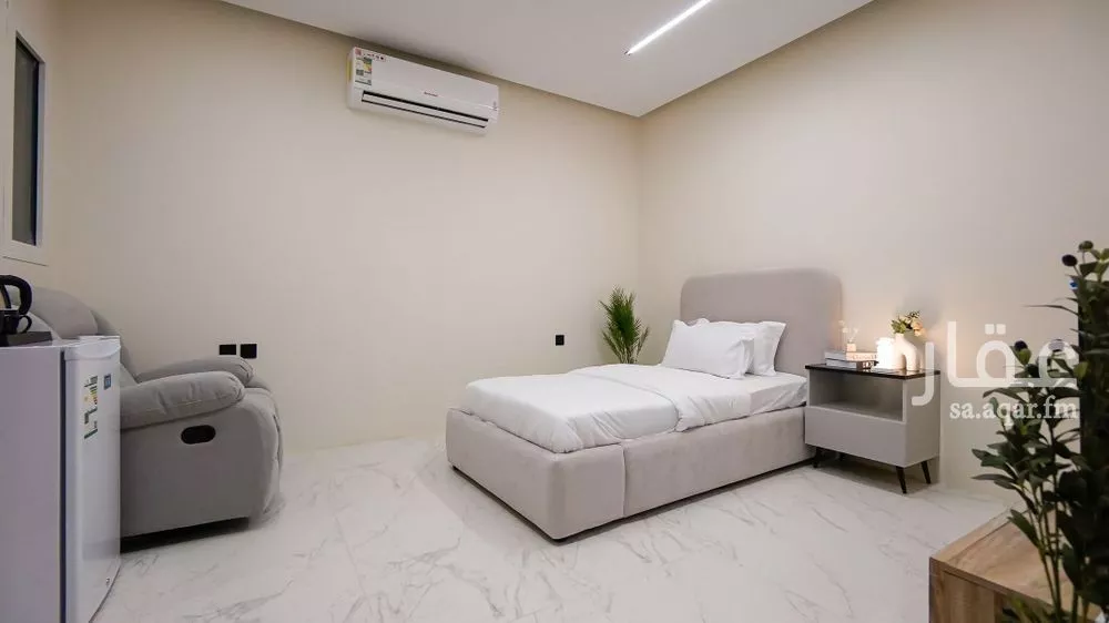 14 bedroom building in Al Rimal, Riyadh 9