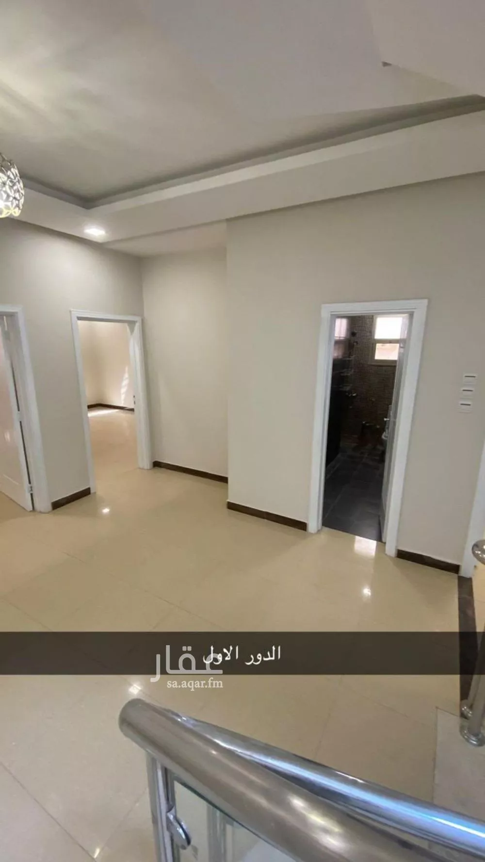 فيلا 6 غرف في النرجس 12