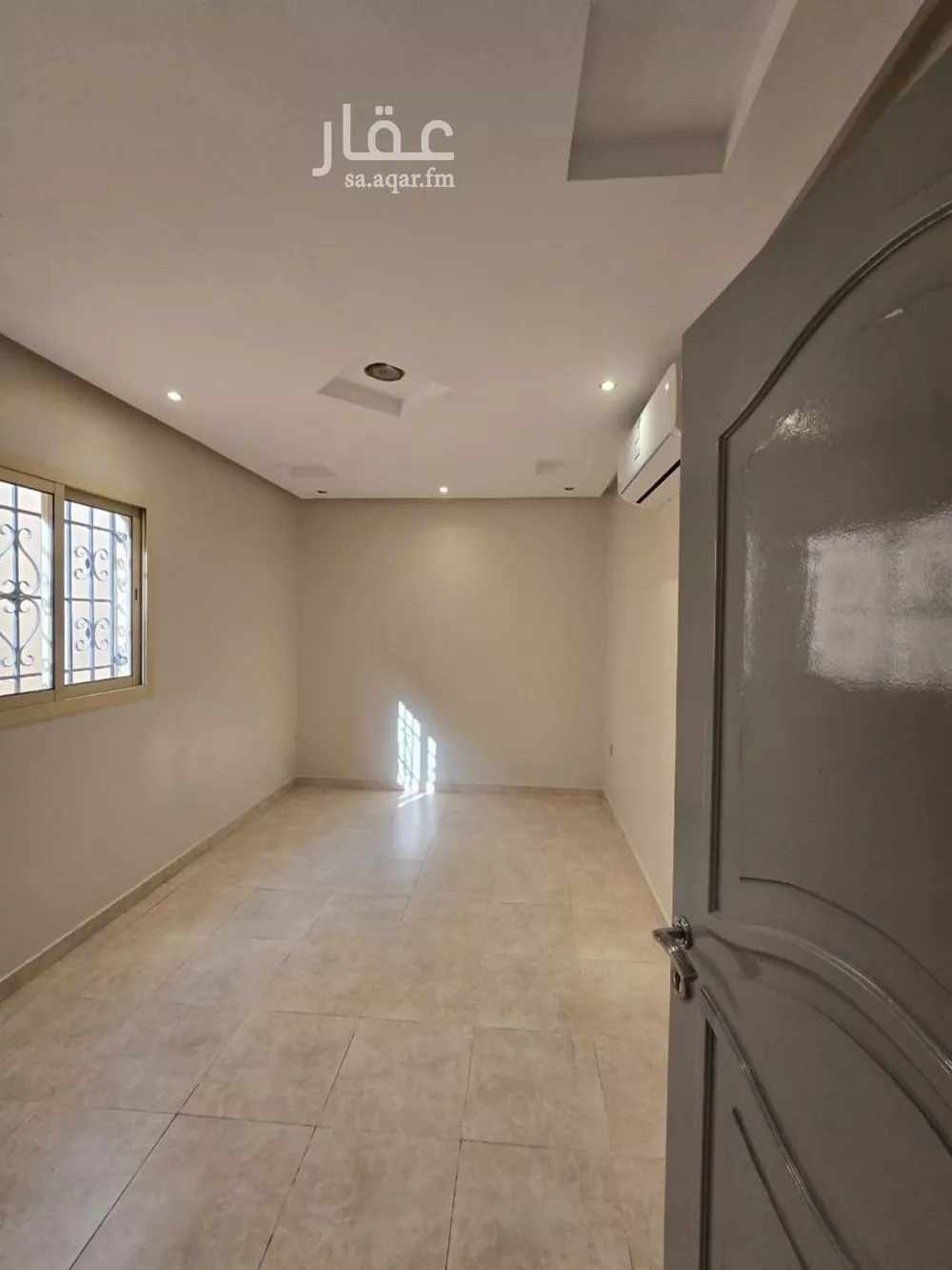 5 bedroom villa in Al Yasmin 10