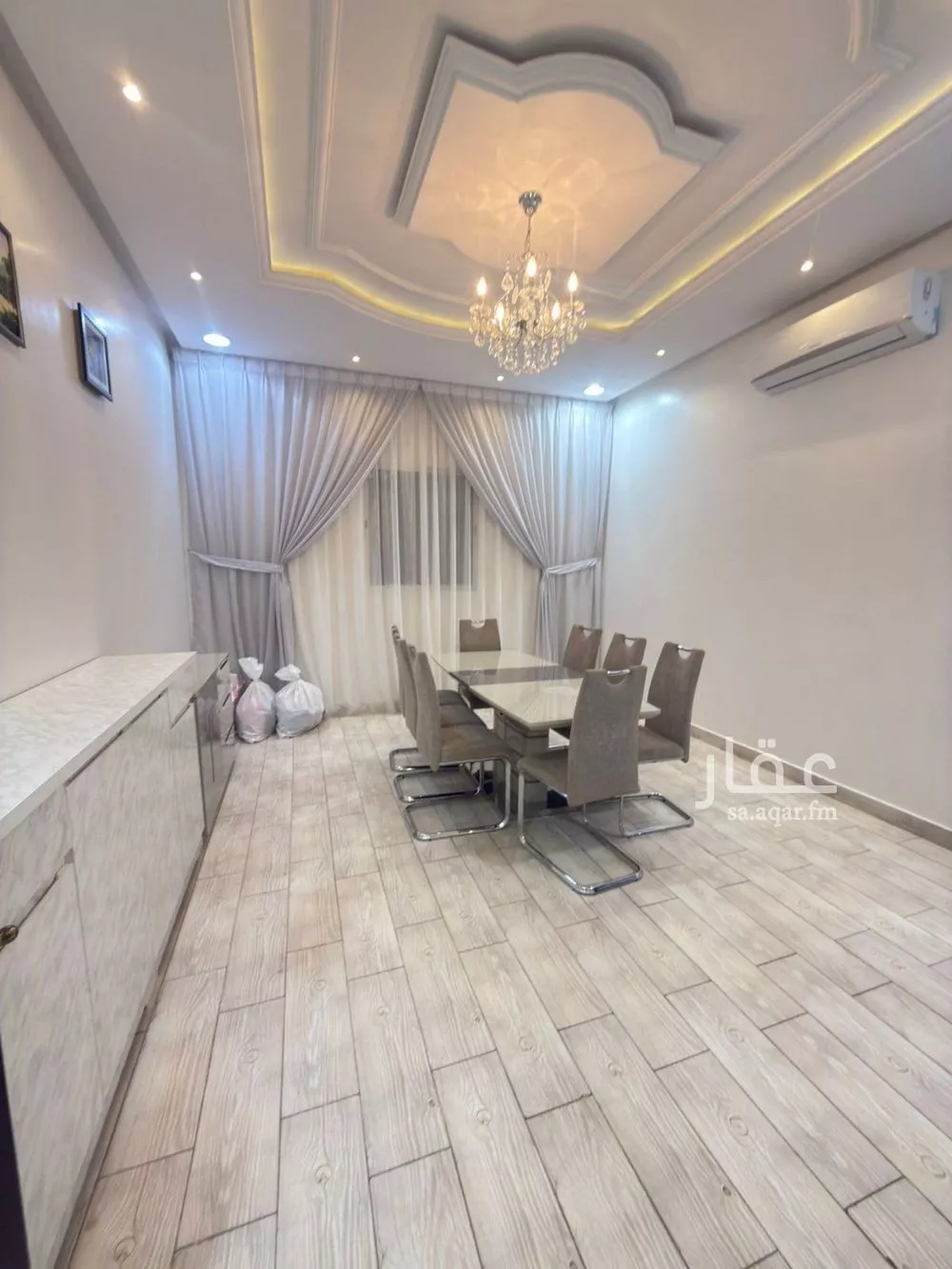 6 bedroom villa in Al Yarmouk 15
