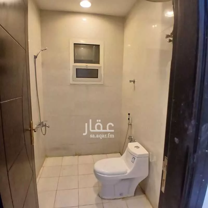 شقة 1 غرف في الخليج 5