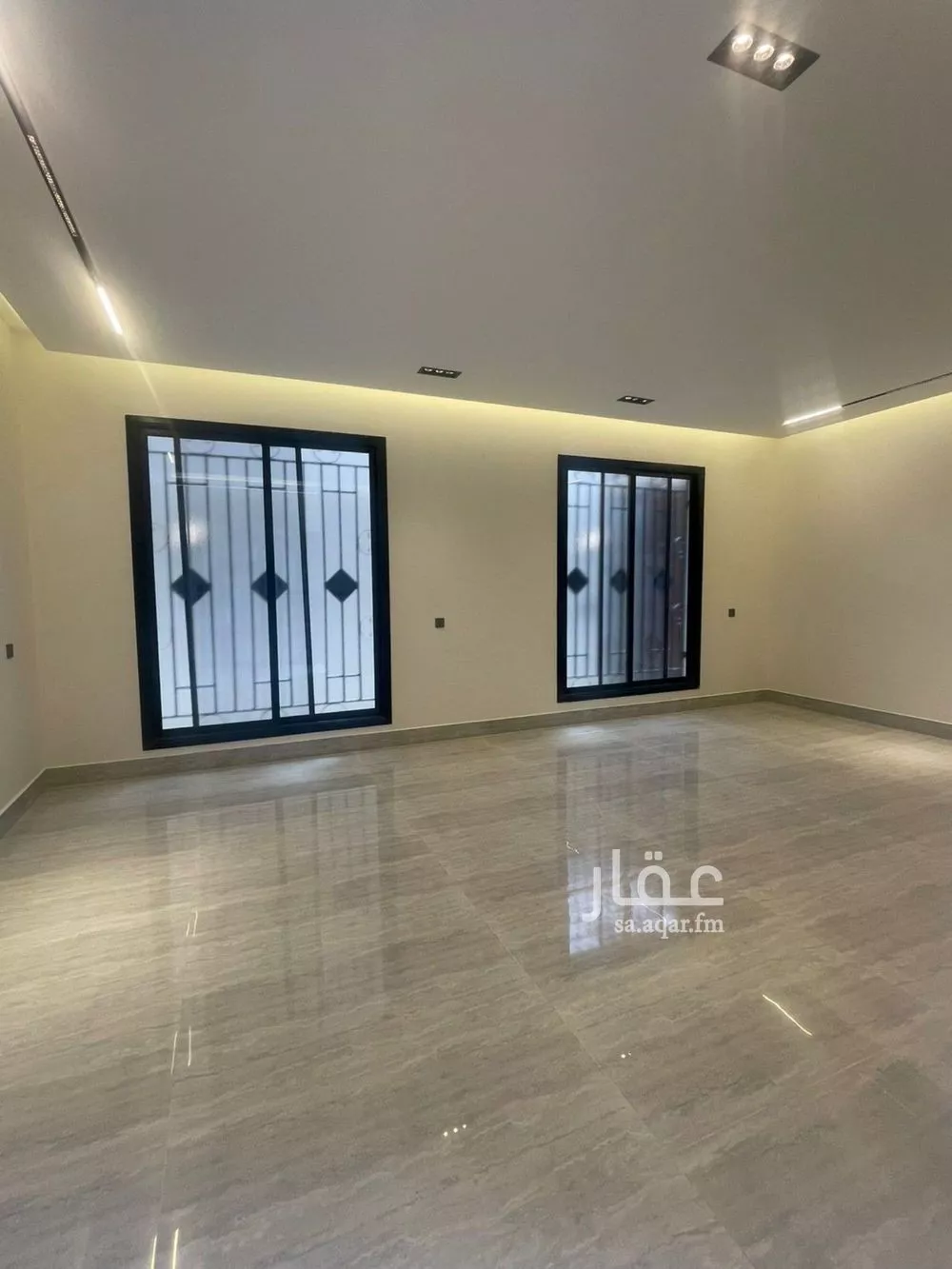 7 bedroom villa in Al Rimal 15