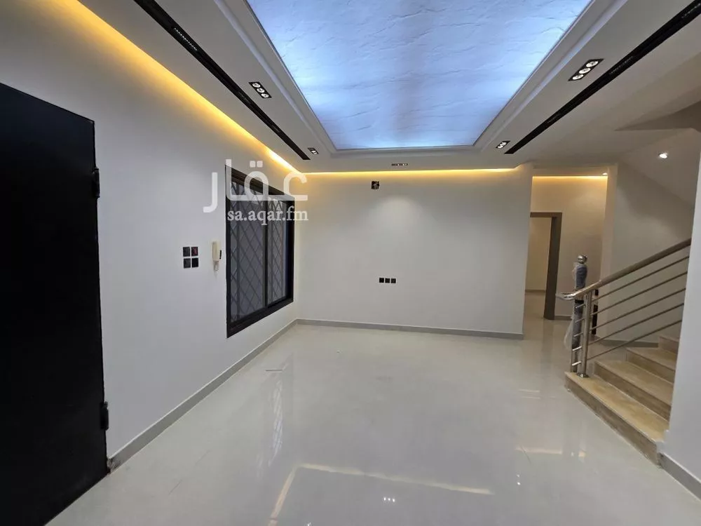 6 bedroom villa in Badr 7
