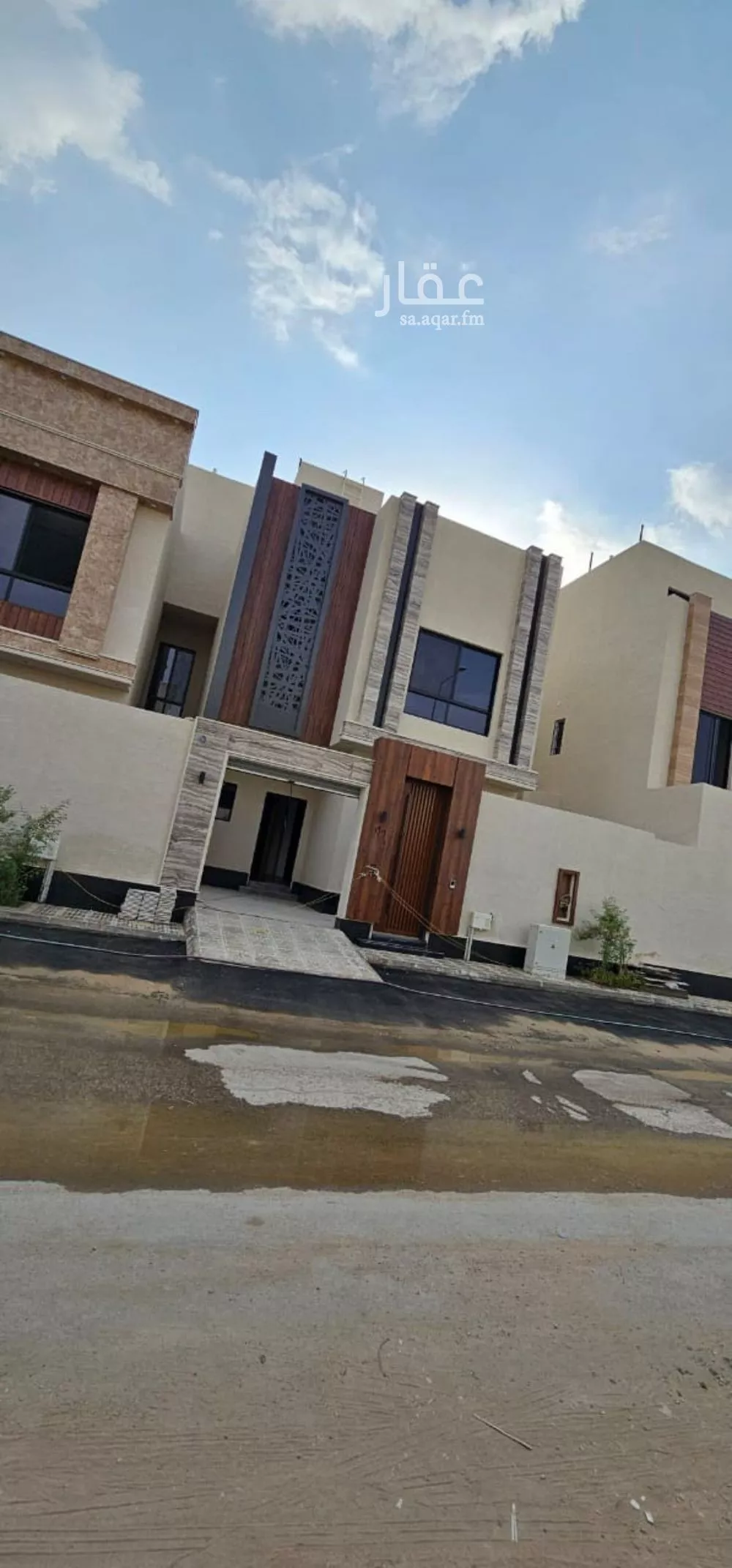 4 bedroom villa in Al Aridh 5