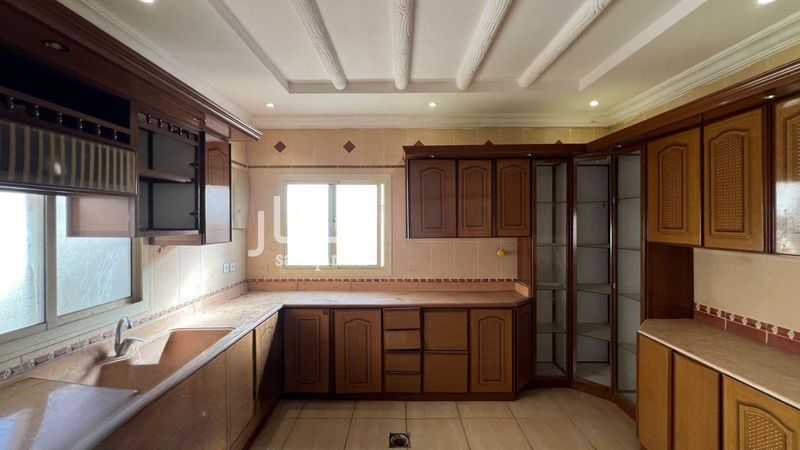 9 bedroom villa in Al Marwa, Jeddah 13