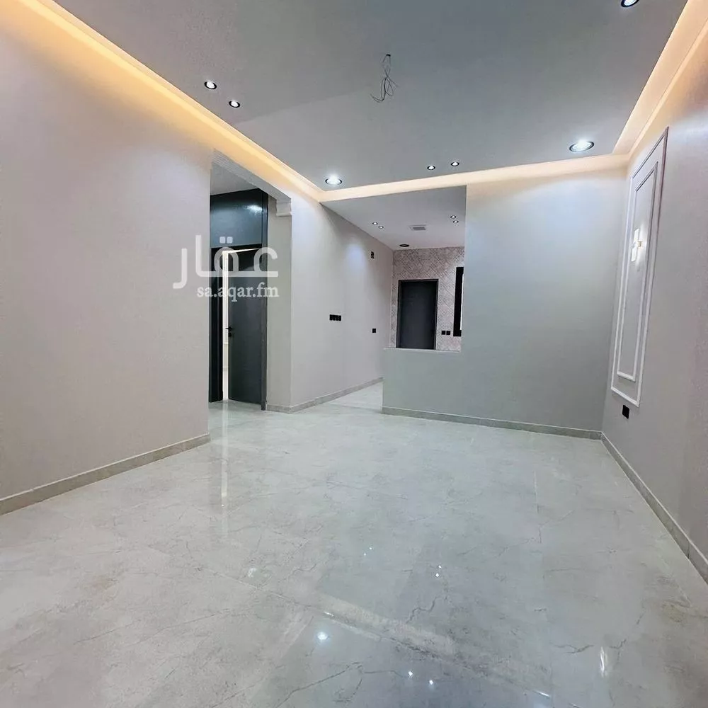 9 bedroom villa in Dhahrat Namar 29