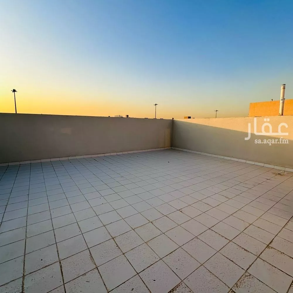 9 bedroom villa in Dhahrat Namar 4