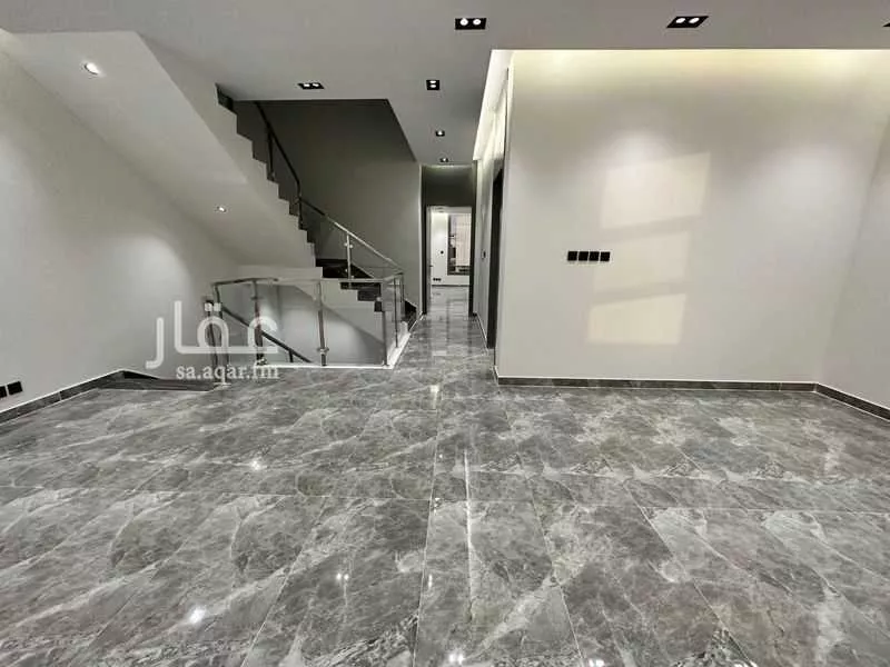9 bedroom villa in Al Munsiyah 11