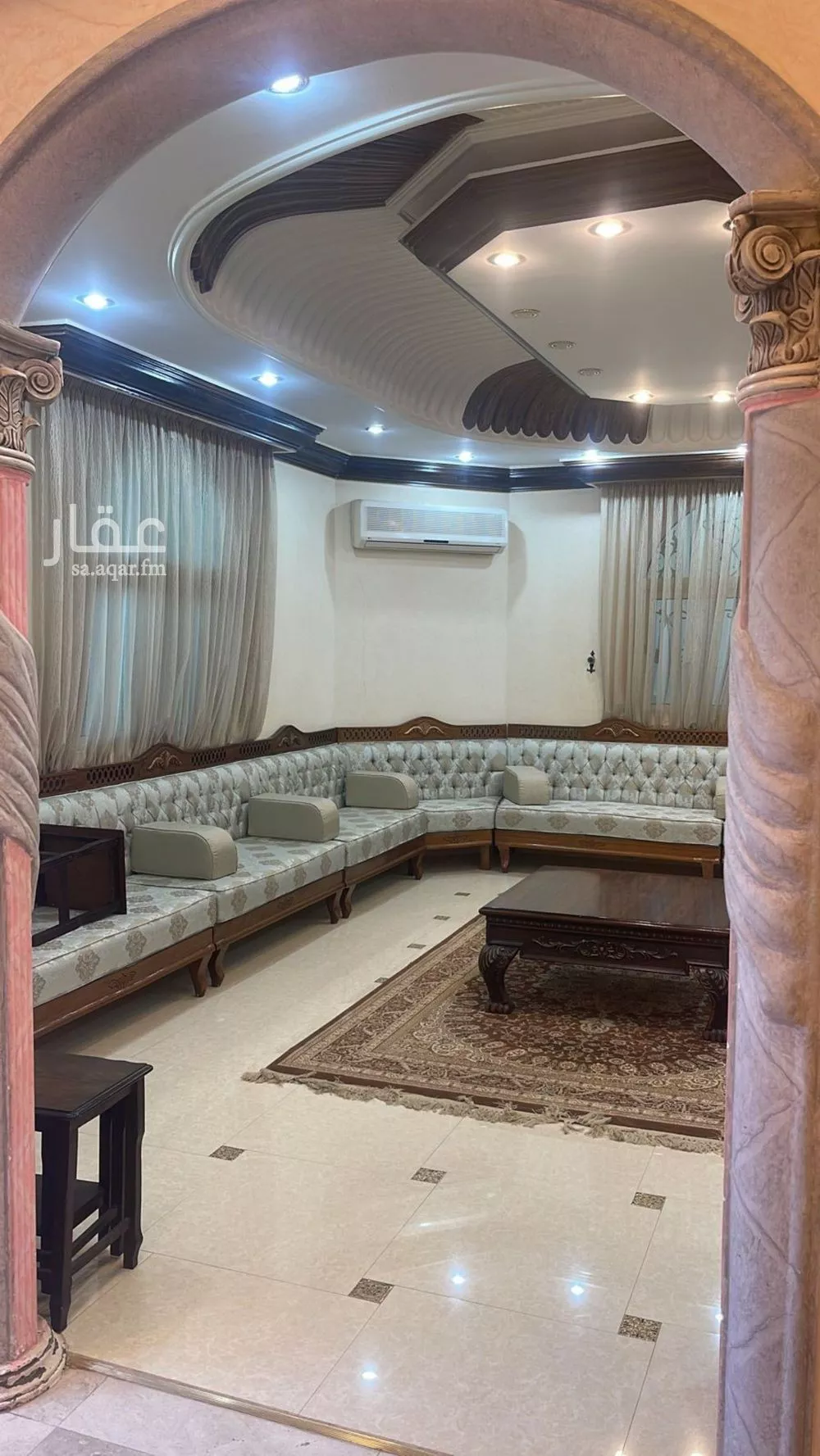 فيلا 14 غرف في الصحافة 15