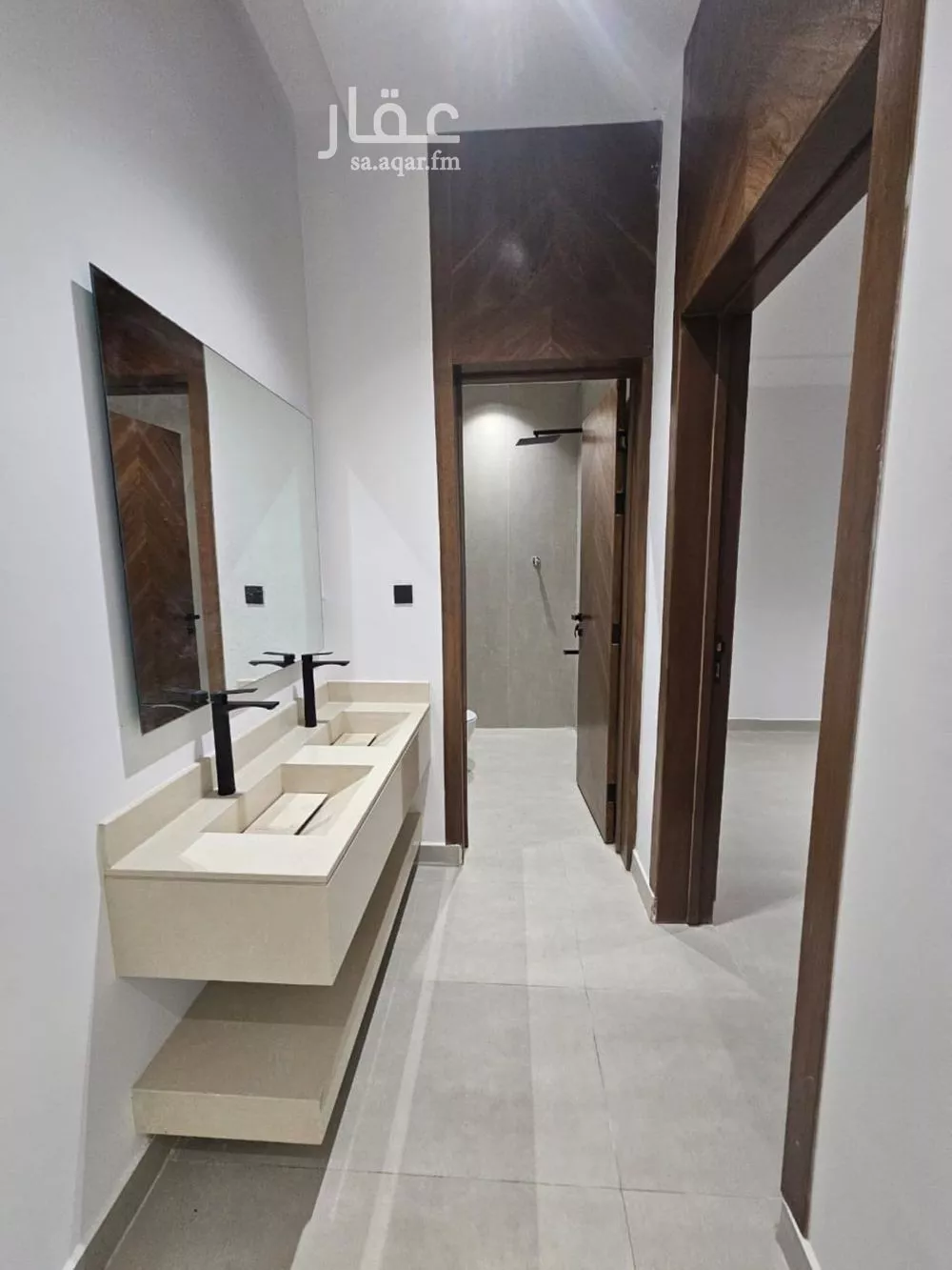5 bedroom villa in Tuwaiq 4