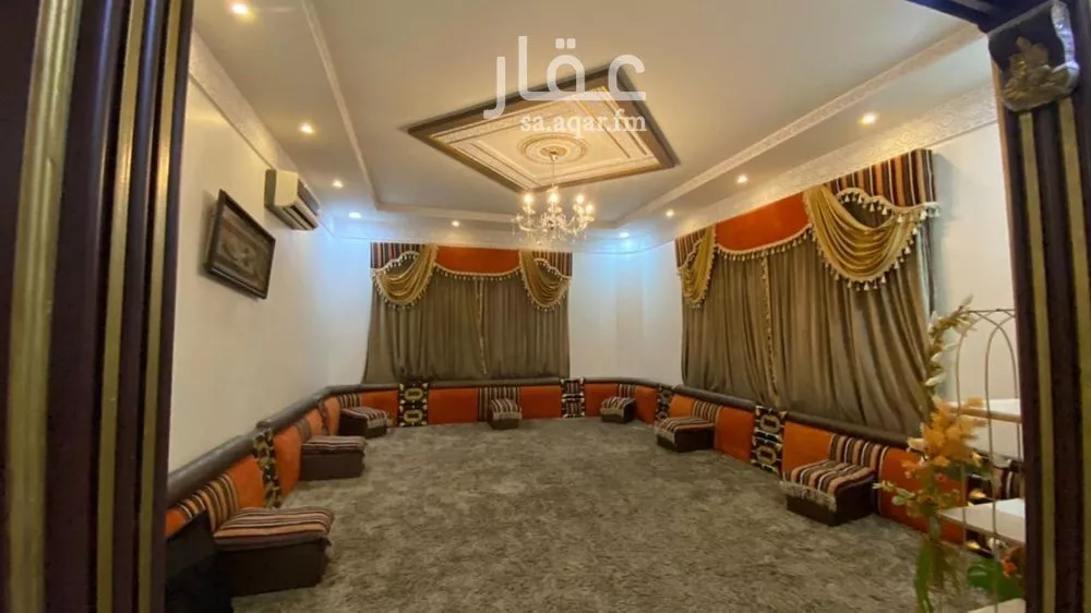 4 bedroom villa in Al Munsiyah 2