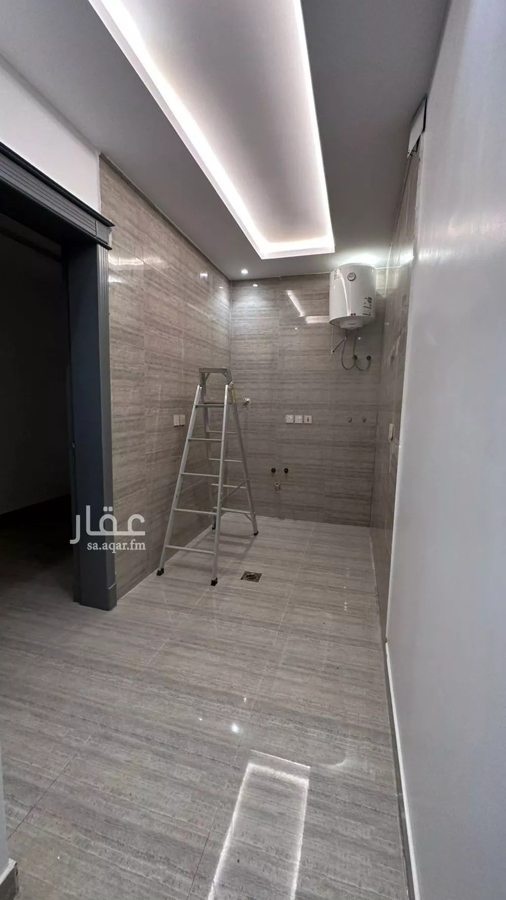 فيلا 4 غرف في الرمال 10