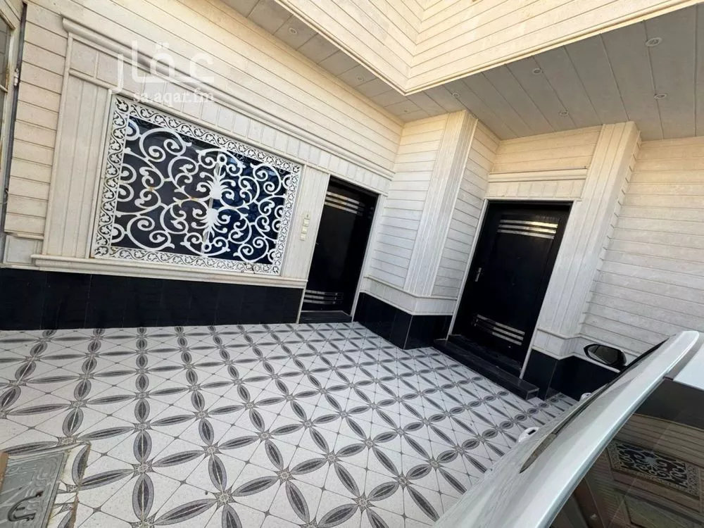 6 bedroom apartment in Tuwaiq 2