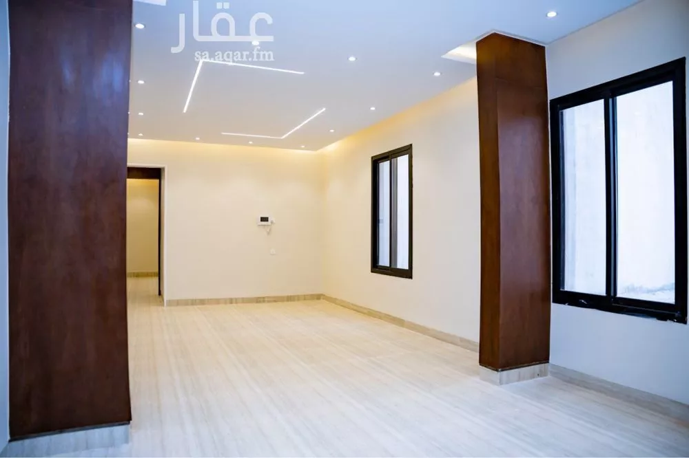 5 bedroom apartment in Al Janadriyah 8