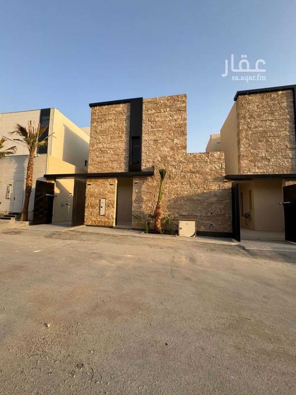 4 bedroom villa in Al Narjis 17