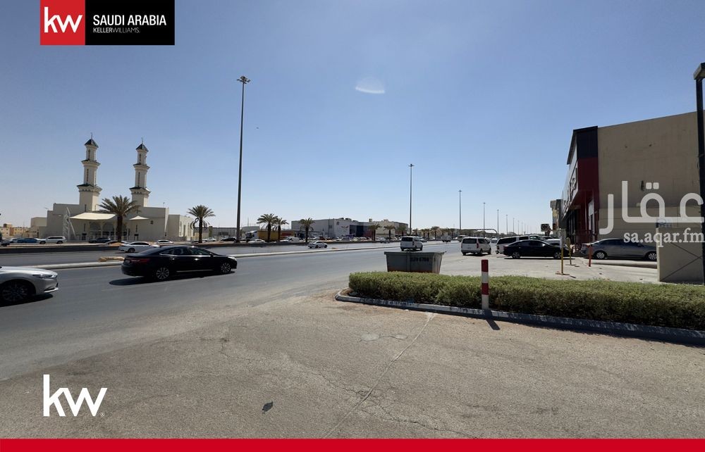 shop in As Suwaidi Al Gharabi, Riyadh 5
