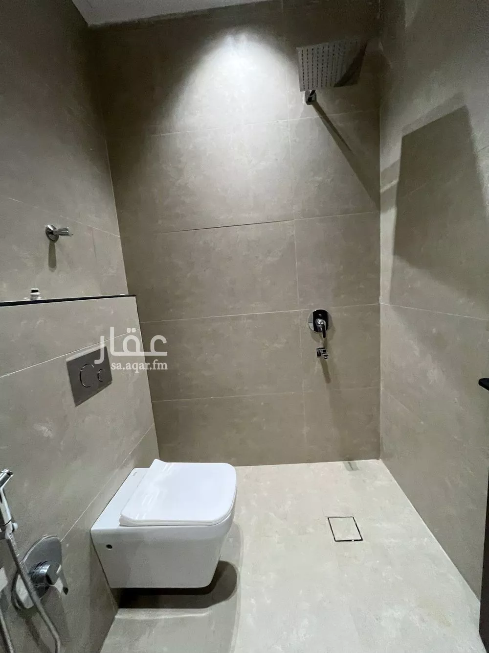 فيلا 4 غرف في الرمال 15