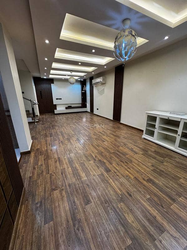 5 bedroom villa in Dhahrat Laban, Riyadh 12