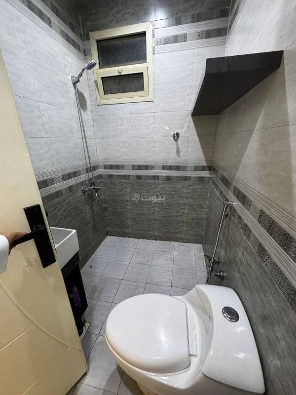 5 bedroom villa in Dhahrat Laban, Riyadh 14