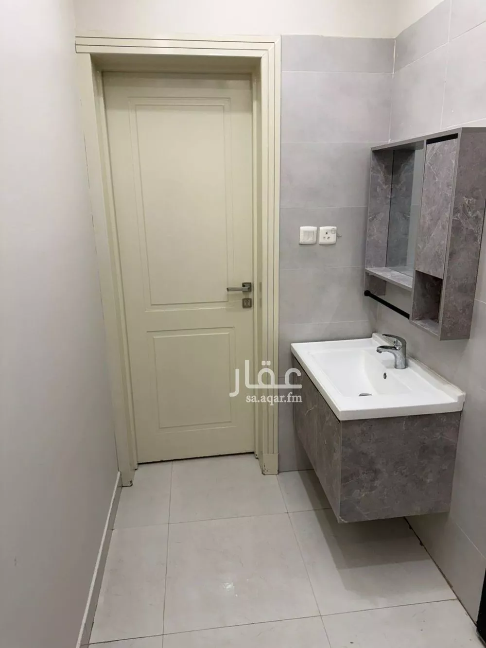دور 3 غرف في العارض 6