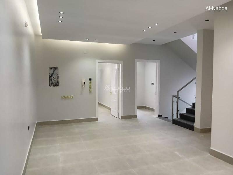 4 bedroom villa in Al Zahrah, Riyadh 6