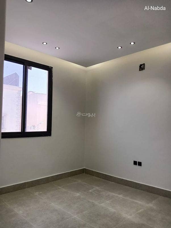 4 bedroom villa in Al Zahrah, Riyadh 9
