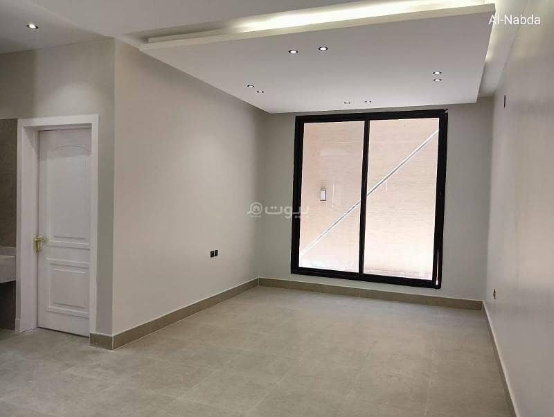 4 bedroom villa in Al Zahrah, Riyadh 12