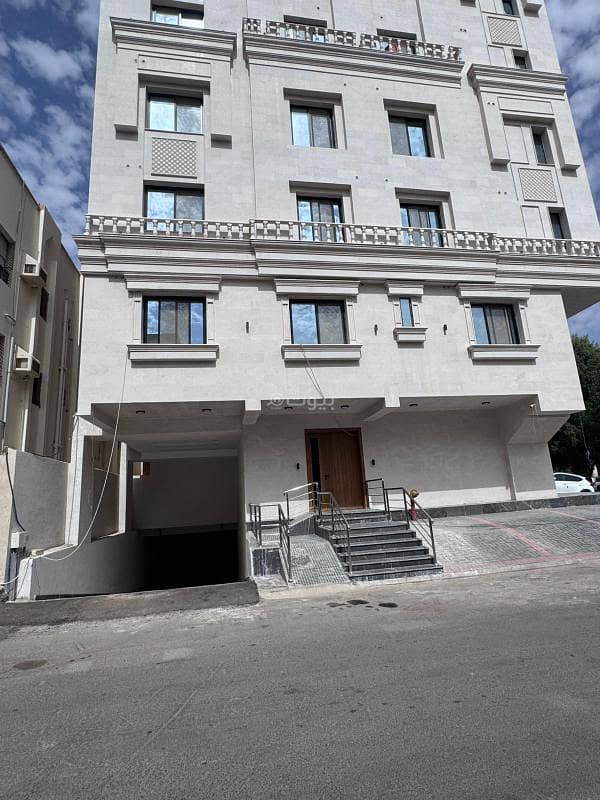 building in Al Bawadi, Jeddah 4