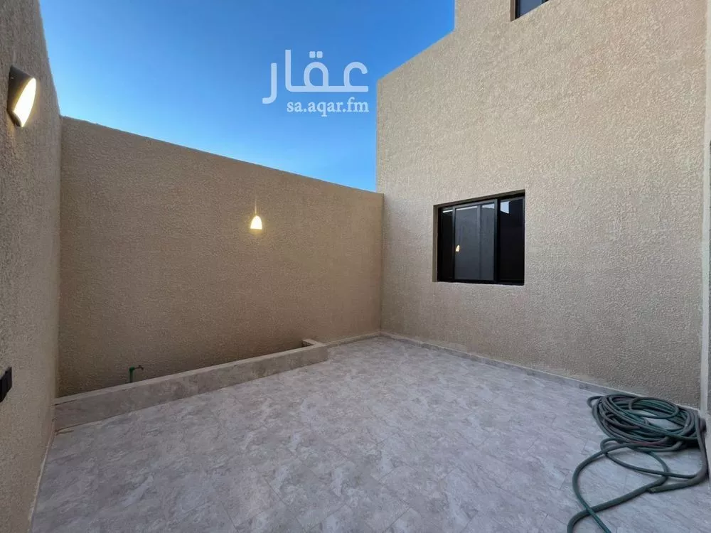 فيلا 4 غرف في المهدية 4