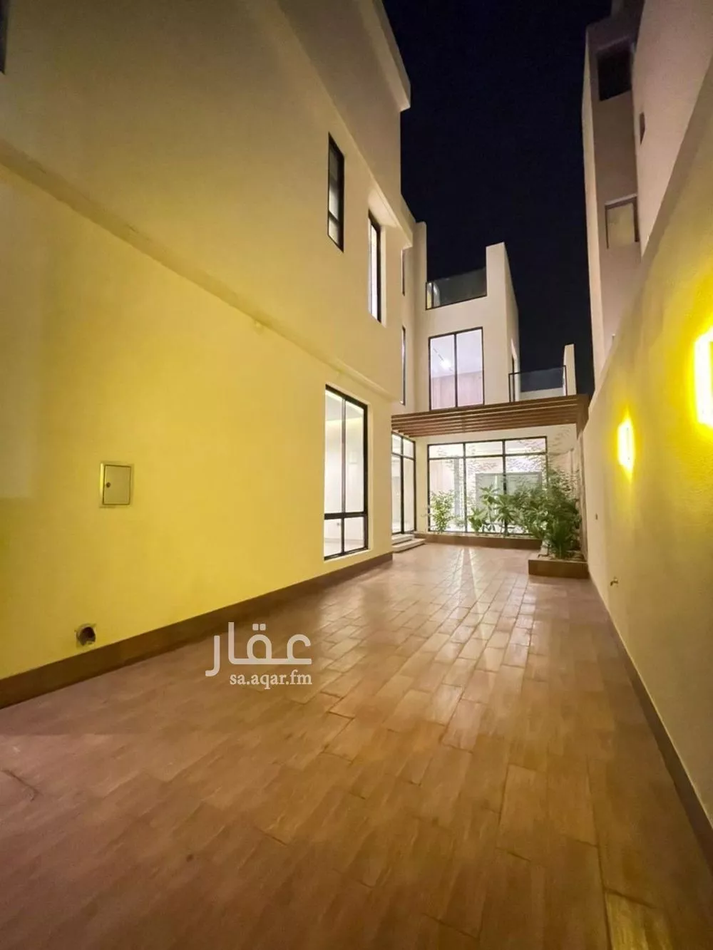 5 bedroom villa in Al Mahdiyyah 5