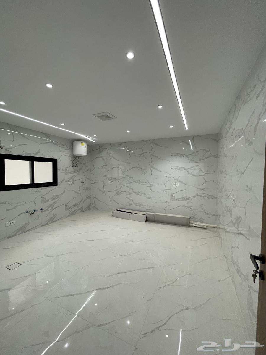4 bedroom apartment in Qurtubah, Eastern Province 11