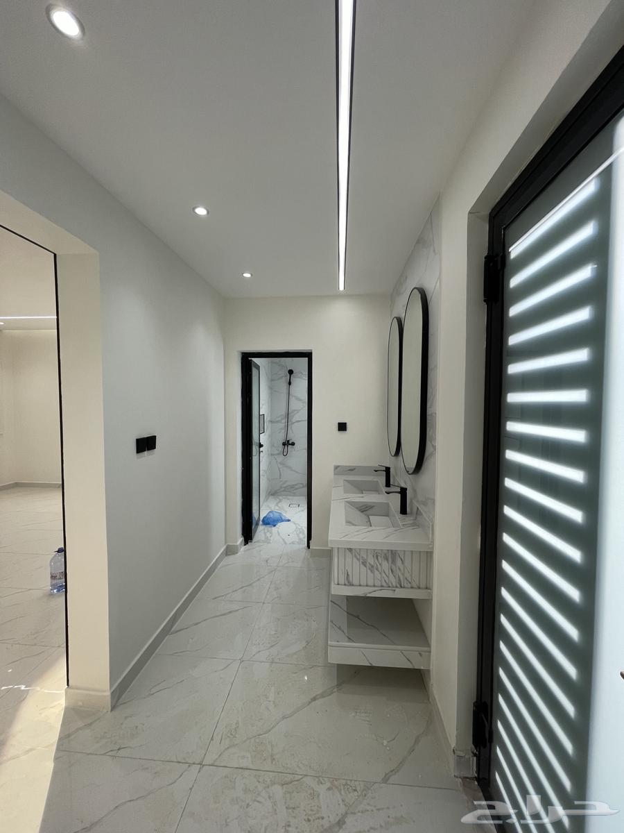 4 bedroom apartment in Qurtubah, Eastern Province 5