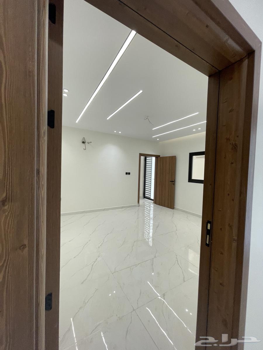 4 bedroom apartment in Qurtubah, Eastern Province 9