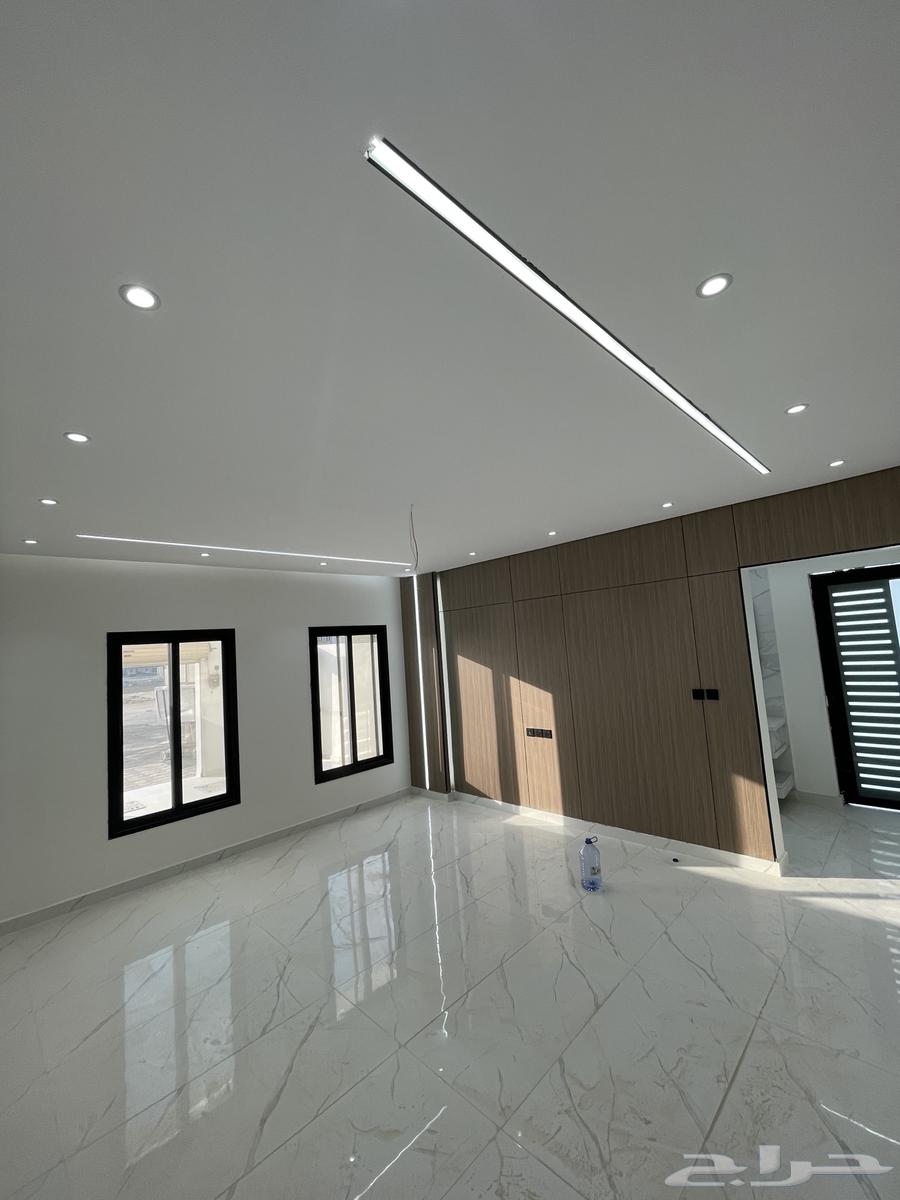 4 bedroom apartment in Qurtubah, Eastern Province 6