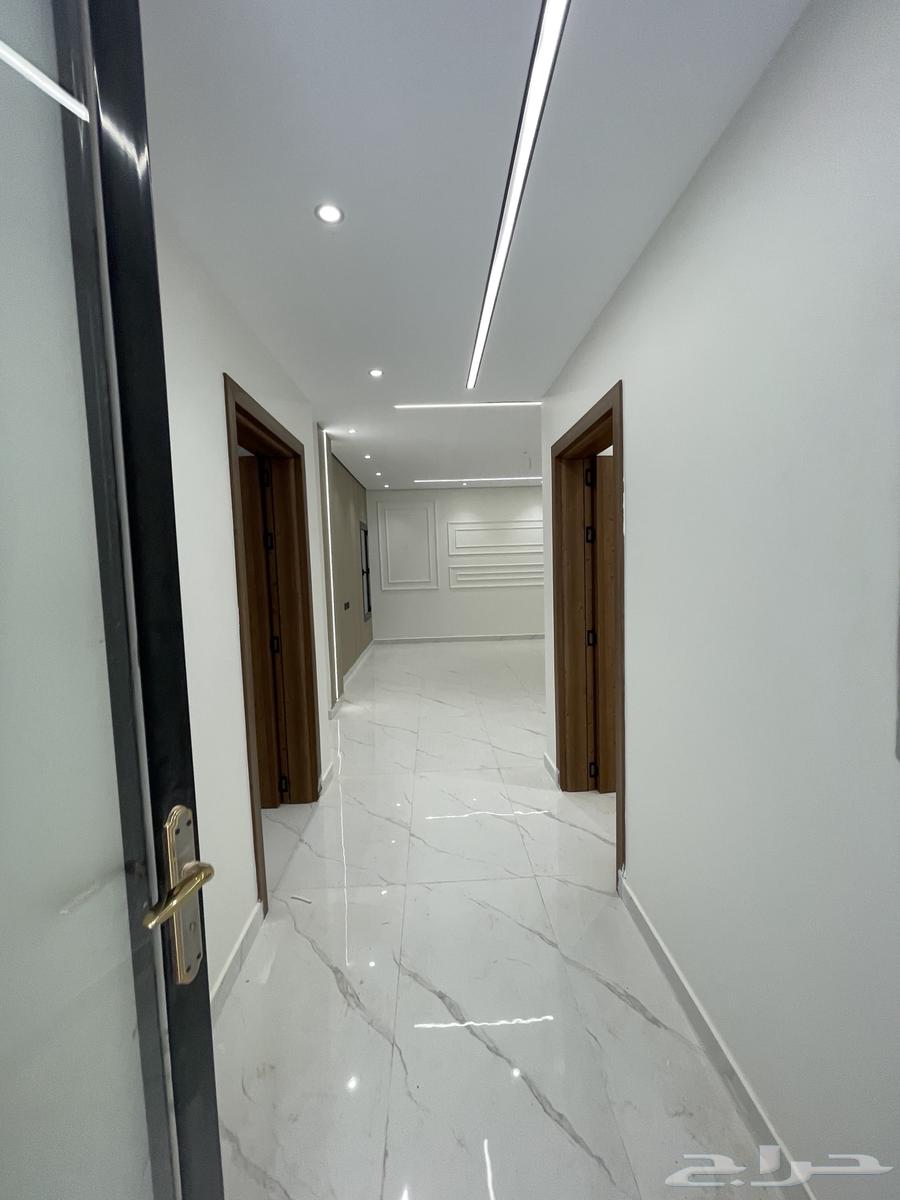 4 bedroom apartment in Qurtubah, Eastern Province 4