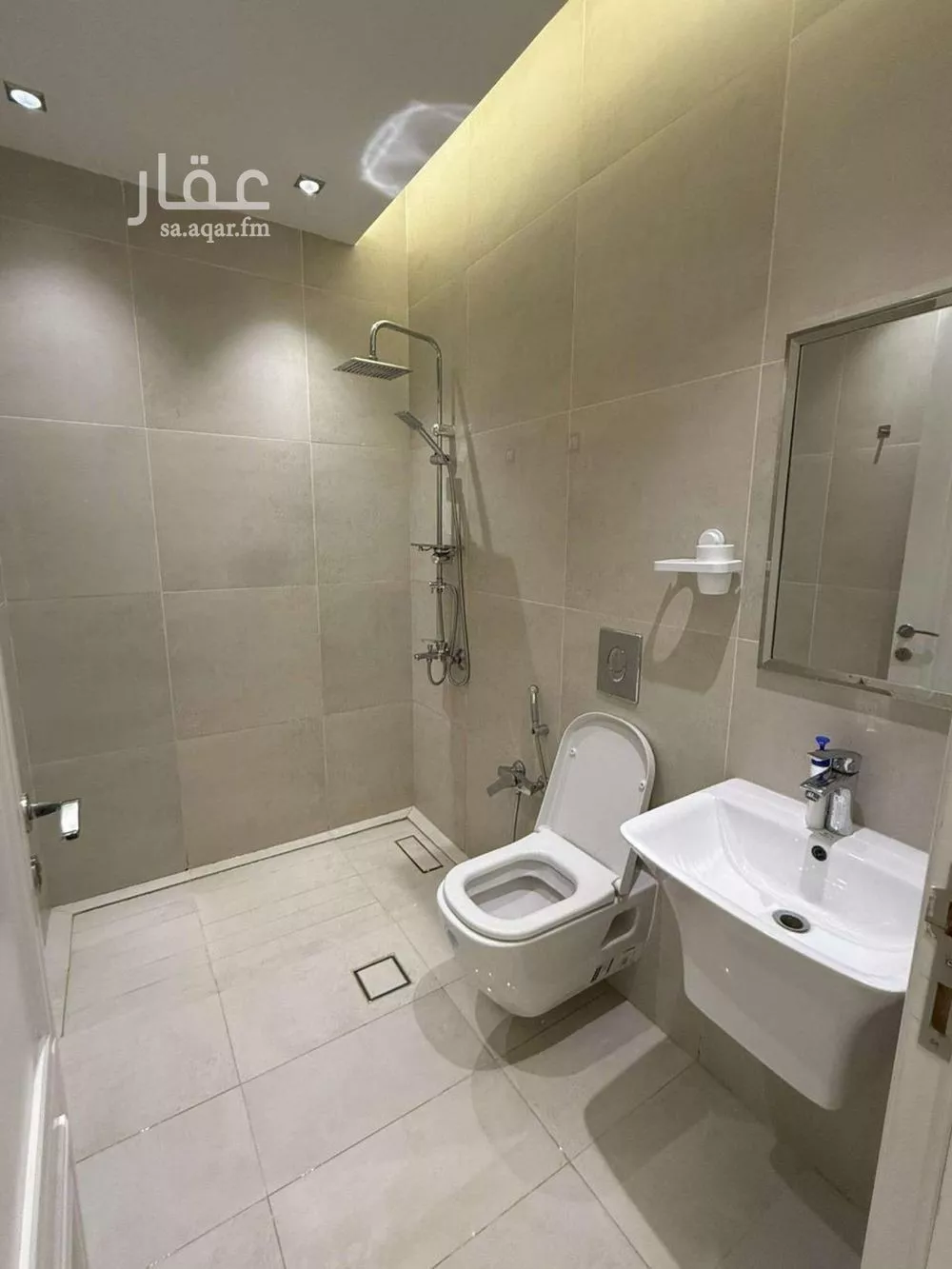 3 bedroom apartment in Al Qairawan, Riyadh 13