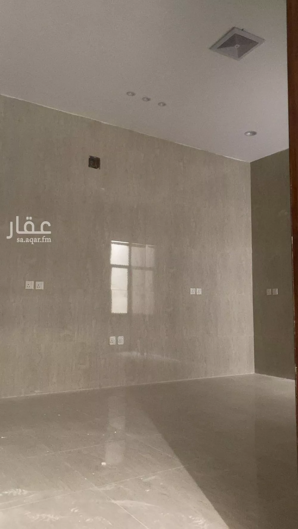 فيلا 3 غرف في الجنادرية 8