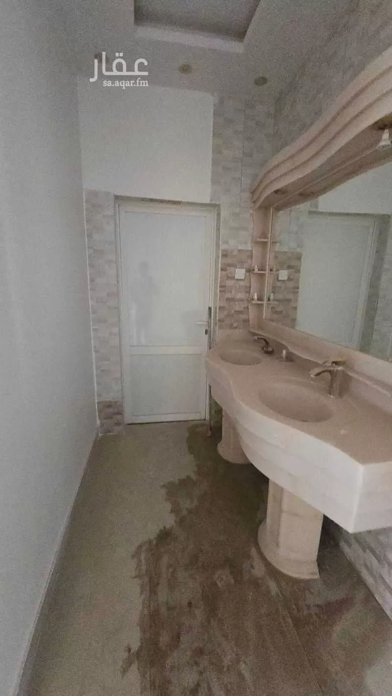 12 bedroom villa in Ishbiliyah, Riyadh 16