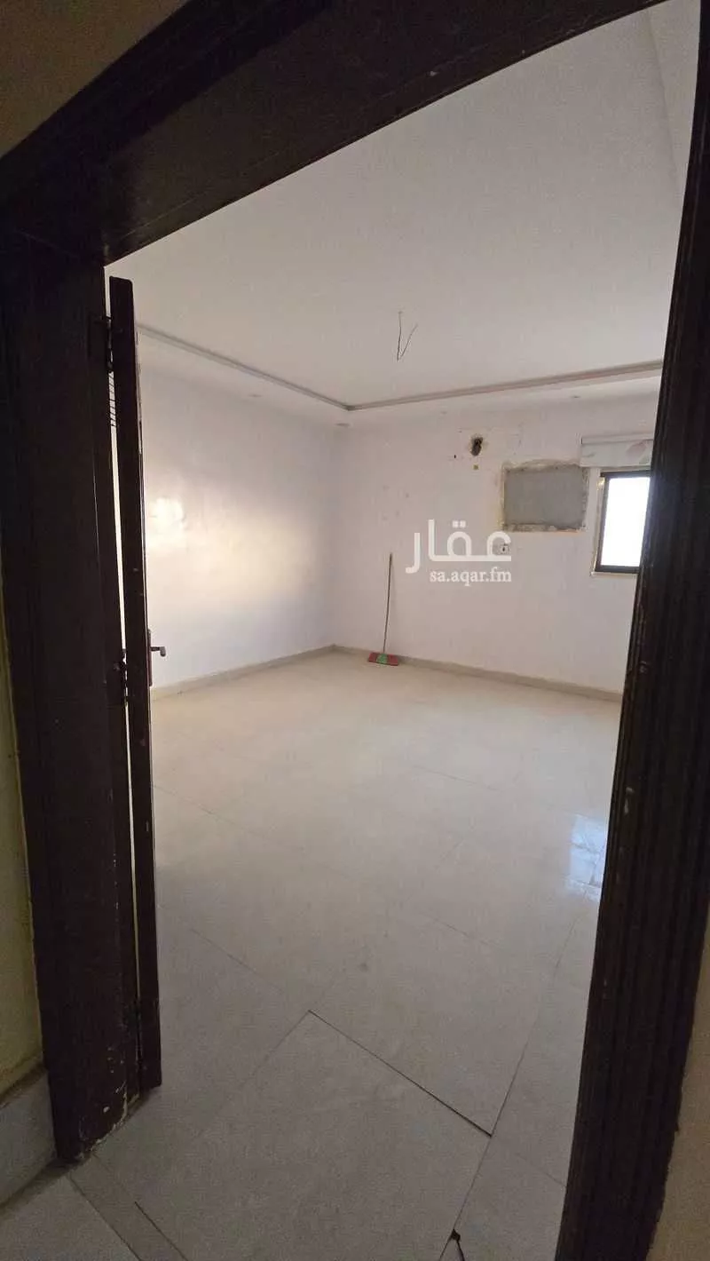12 bedroom villa in Ishbiliyah, Riyadh 3