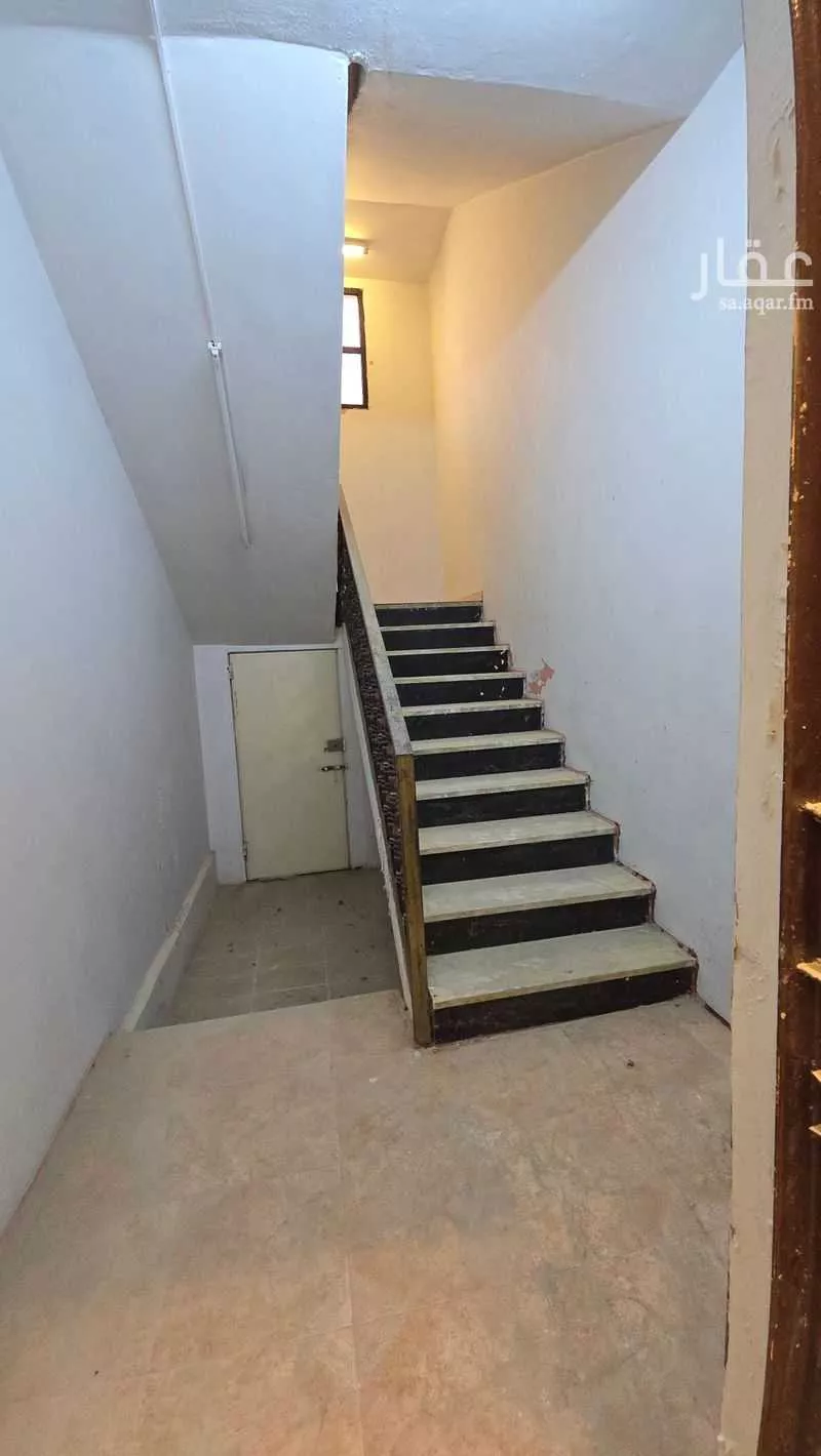 12 bedroom villa in Ishbiliyah, Riyadh 10