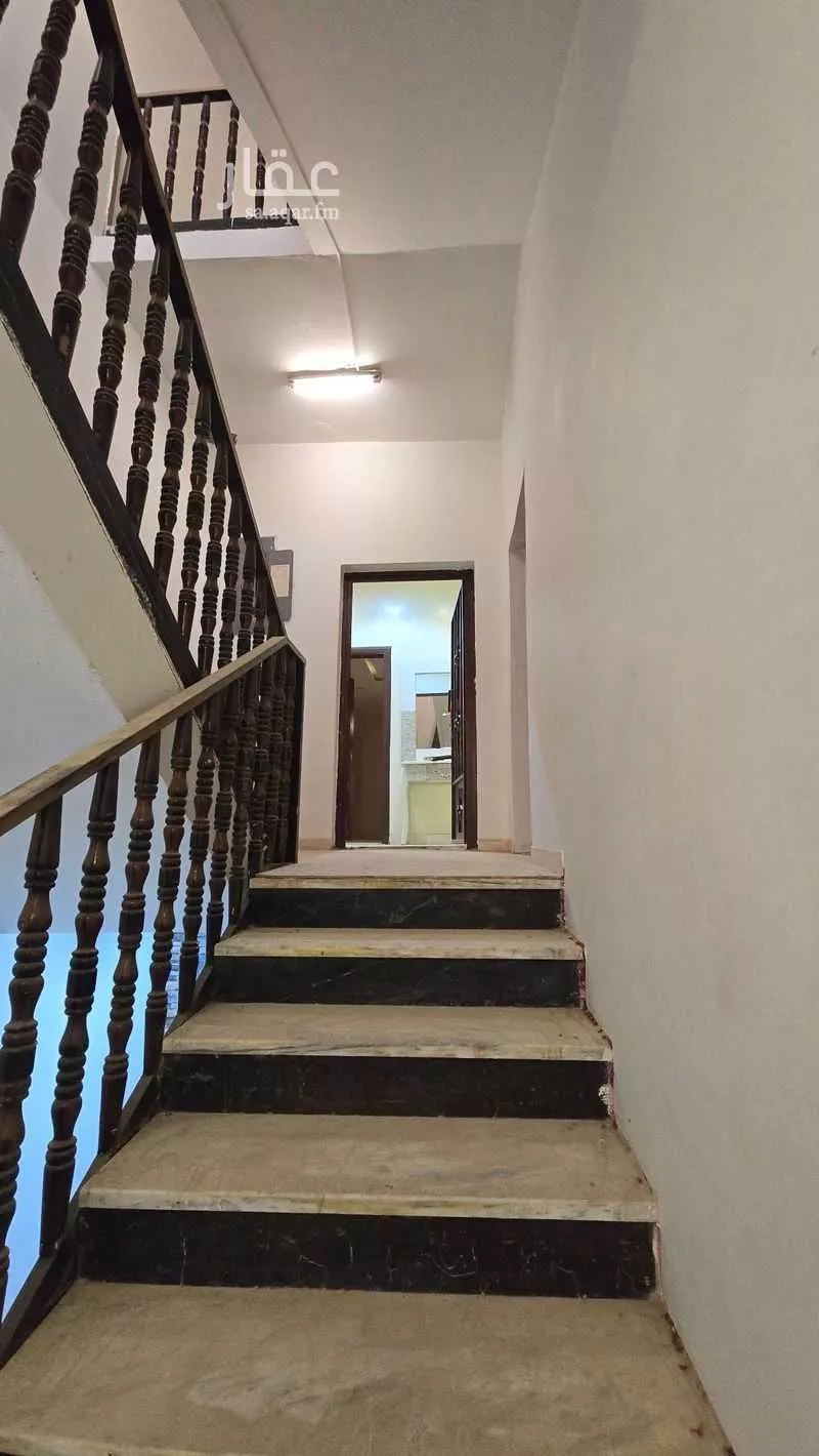 12 bedroom villa in Ishbiliyah, Riyadh 9