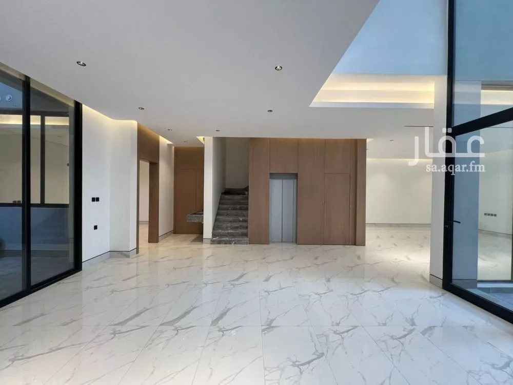 4 bedroom villa in Al Narjis 12