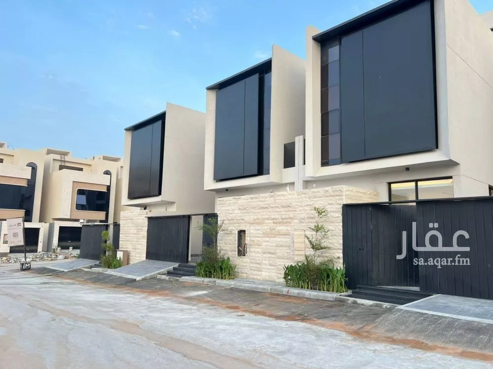 4 bedroom villa in Al Narjis 14