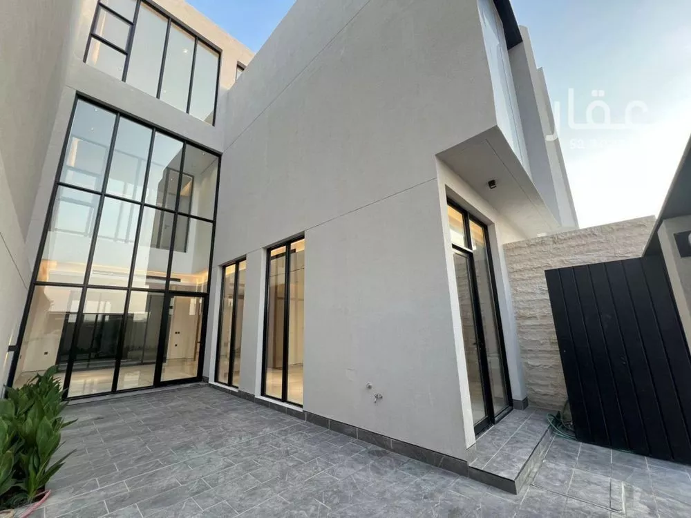 4 bedroom villa in Al Narjis 5