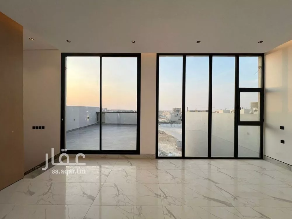 4 bedroom villa in Al Narjis 6